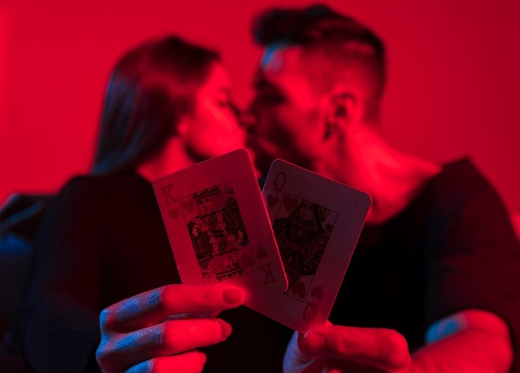 Pemain menikmati live casino dengan dealer profesional dalam streaming berkualitas